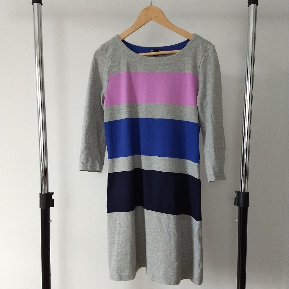 GAP colorway sweater dress